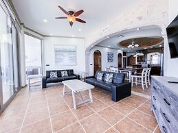 Hotel Esmeralda Beach Resort