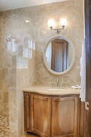 Hotel Esmeralda Beach Resort