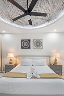 Hotel Esmeralda Beach Resort