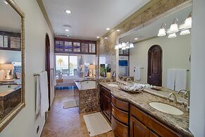 Hotel Esmeralda Beach Resort