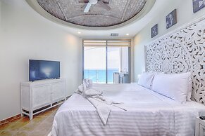 Hotel Esmeralda Beach Resort