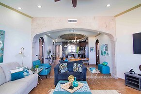 Hotel Esmeralda Beach Resort