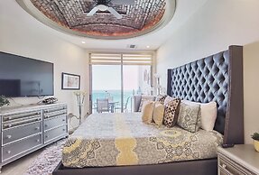 Hotel Esmeralda Beach Resort