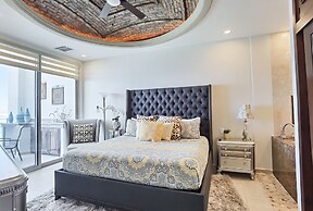 Hotel Esmeralda Beach Resort