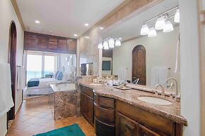 Hotel Esmeralda Beach Resort