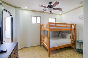 Hotel Esmeralda Beach Resort