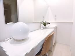 Bar & Hotel Colors Miyajima