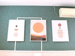 Bar & Hotel Colors Miyajima