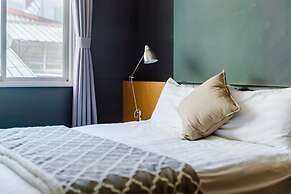 Tainan Weshare Hotel