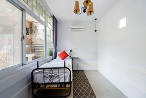 Tainan Weshare Hotel