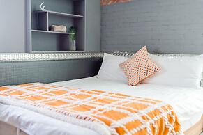 Tainan Weshare Hotel