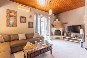 Dimitris Cottage in Apergatika