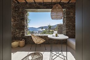 NOS Hotel & Villas