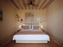 NOS Hotel & Villas