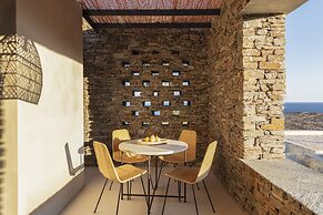 NOS Hotel & Villas