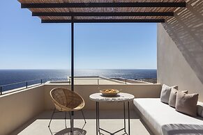 NOS Hotel & Villas