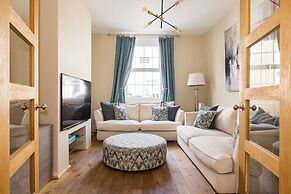 Salisbury Residences by Charles Hope
