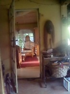 Lovely 3-bdrm Cottage W/private Patios/pkg Sanyang