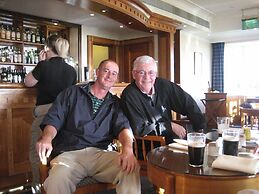 Turnberry Serviced Apartments