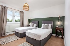Turnberry Serviced Apartments