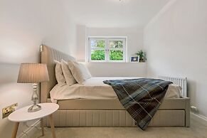 Turnberry Serviced Apartments