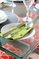 Turnberry Serviced Apartments