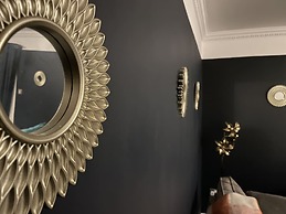 Turnberry Serviced Apartments