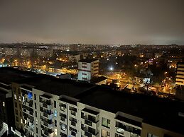 Amazing 2-Room Penthouse Cityview W13