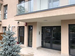 Amazing 2-Room Penthouse Cityview W13