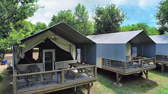 4 Son's Geronimo - Birdhouse Cabin