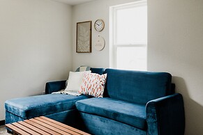 Cozy Local Apartment