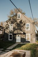 Cozy Local Apartment