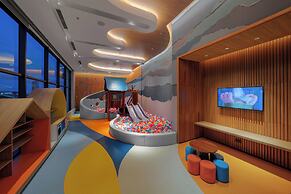 Citadines Marina Halong