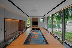 Citadines Marina Halong