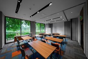 Citadines Marina Halong