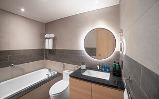 Citadines Marina Halong