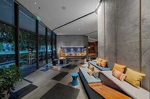 Citadines Marina Halong