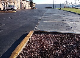 New Martinsville Inn