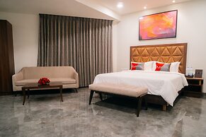 Playotel Premier Guna