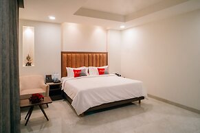 Playotel Premier Guna