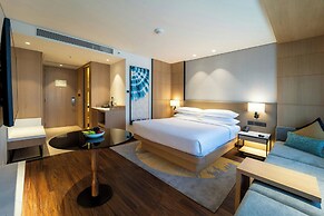 Courtyard By Marriott Vadodara