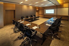 Courtyard By Marriott Vadodara