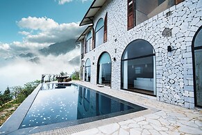 Sapa Cat Cat Hills Resort & Spa