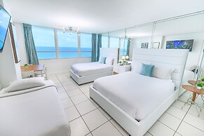SeaStays Apartments