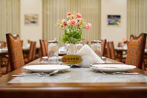 Rozana Hotel