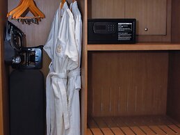 Rozana Hotel