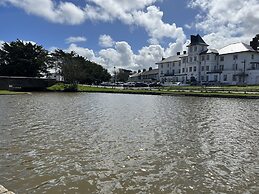 Bescot House, Bramble Hill, Bude, 4 bed det House