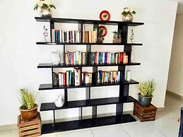 Beautiful 3-bed 2 Bath House at Spur Road Freetown