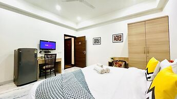 Olive Service Apartment-Golf Course Road