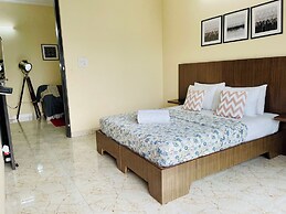 Olive Service Apartment-Golf Course Road